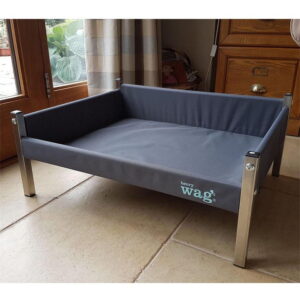 Henry Wag Henry Wag Elevated Dog Bed – Size M